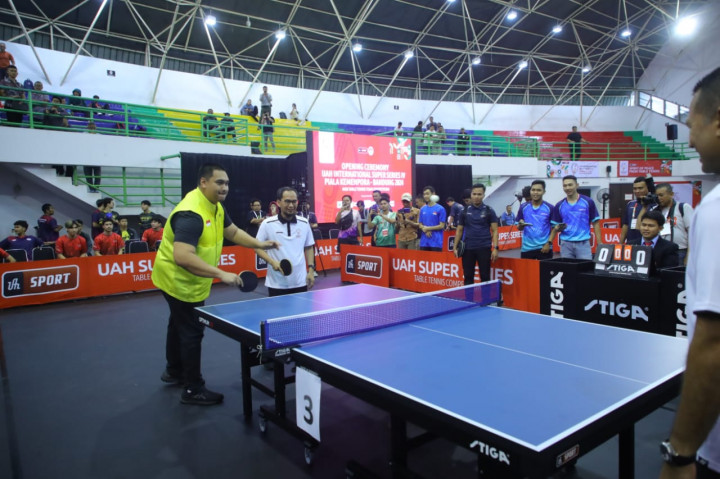 Menpora Sepakat UAH International Super Series Masuk Kalender ITTF