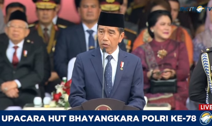 Jadi Inspektur Upacara HUT Bhayangkara, Ini Pesan Jokowi kepada Polri