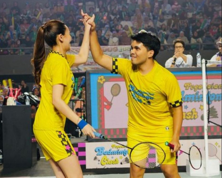 Kalahkan Sean Gelael di Pertandingan Badminton, Thariq Halilintar: Pak Haji Menang!