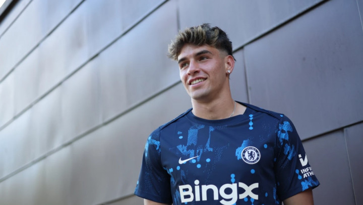 Chelsea Dapatkan Penyerang Muda Barcelona