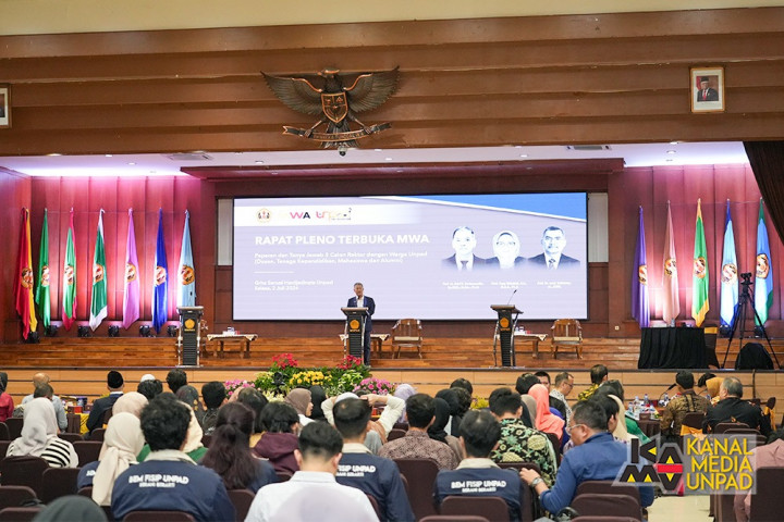 Pilrek Unpad, 3 Calon Rektor Paparkan Program di Depan MWA