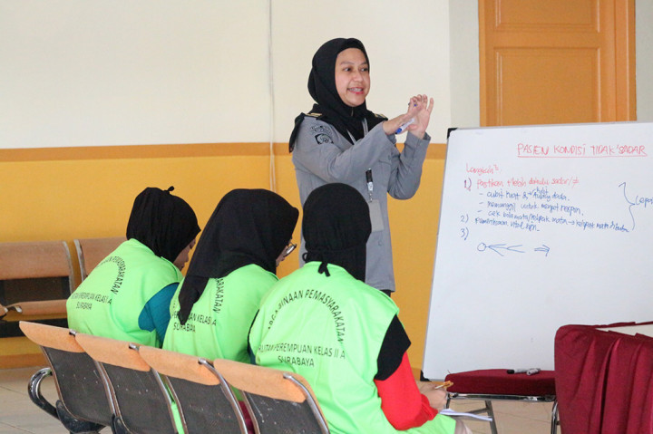 Tiga Warga Binaan Rutan Perempuan Surabaya Dilatih jadi Kader Kesehatan