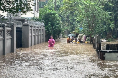 Listrik Putus, Ribuan Warga Terjebak Banjir di Myanmar