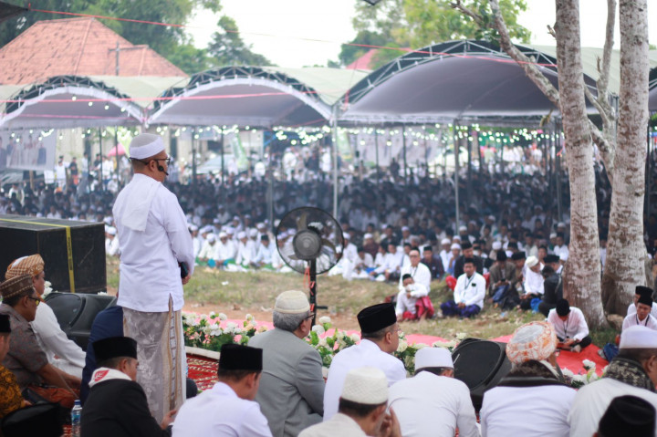 Haul Akbar KH Muafi Zaini Dipadati Masyarakat
