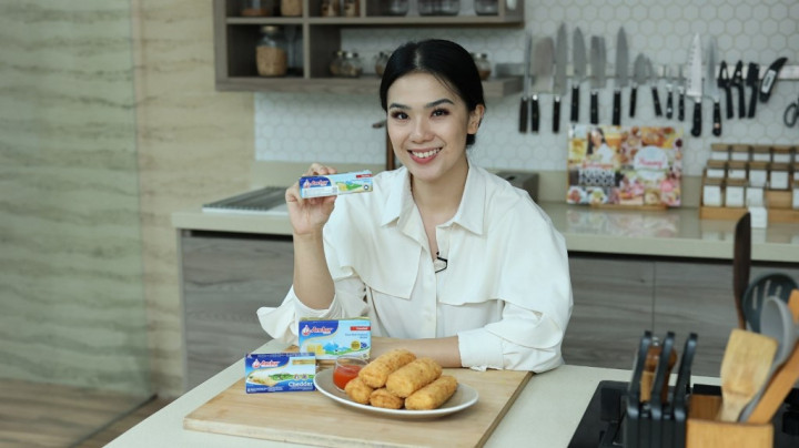 Resep Risoles Kornet Keju ala Chef Devina, Teman Kumpul Keluarga