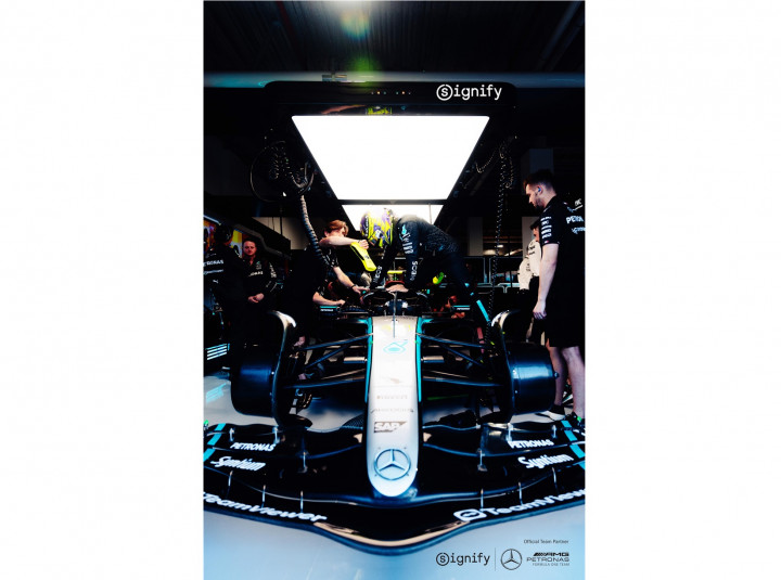 Signify dan Tim F1 Dorong Inovasi Berkelanjutan Dalam dan Luar Lintasan