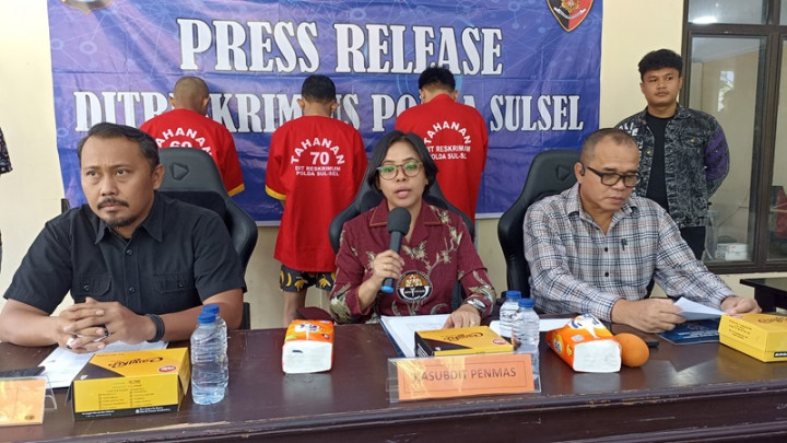 Judi <i>Online</i> dengan 2.000 Akun, 3 Pemuda di Makassar Ditangkap