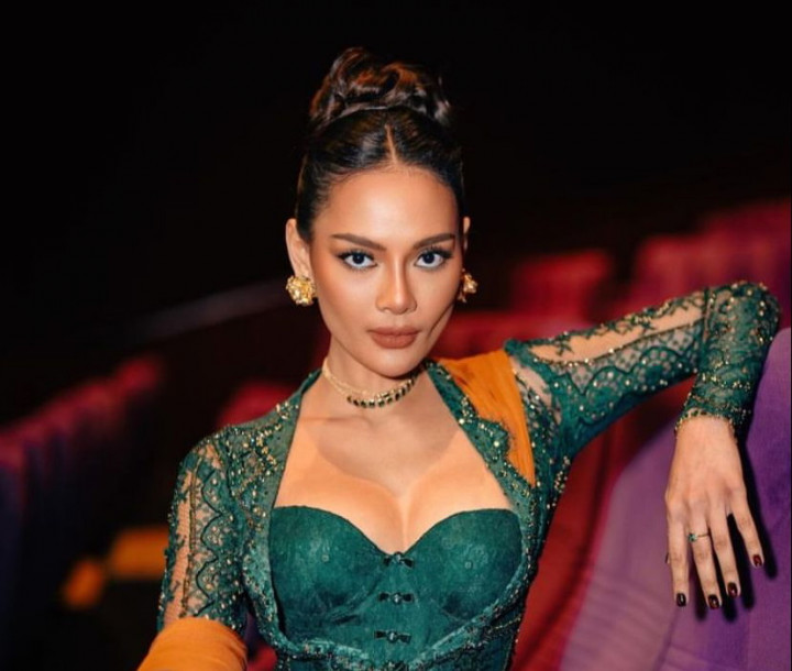 Erika Carlina Sempat Ingin Pindah Agama karena Dirundung Teman