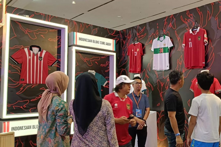 Mills Kenalkan Tren Fesyen Kultur Sepak Bola di JSD 2024