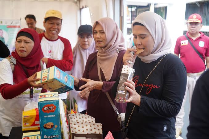 Bupati Indramayu Bina UMK, Targetkan Tembus Pasar Internasional