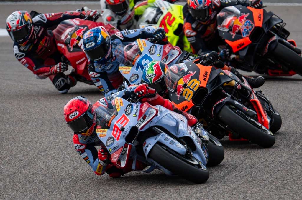 Duo Marquez cetak hasil kompetitif di sesi Sprint Race, berharap bisa tampil epik di sesi full race. GR