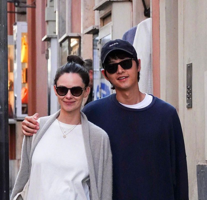 Song Joong Ki dan Katy Louise Saunders Bakal Dikaruniai Anak Kedua