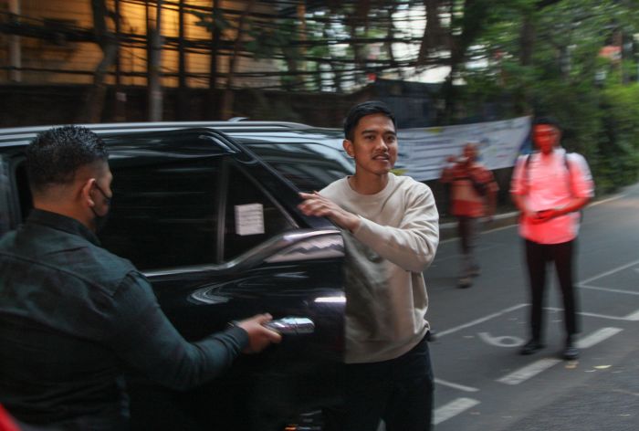 Diminta Gibran Bertemu Puan, Kaesang: Enggak Ada Jadwal