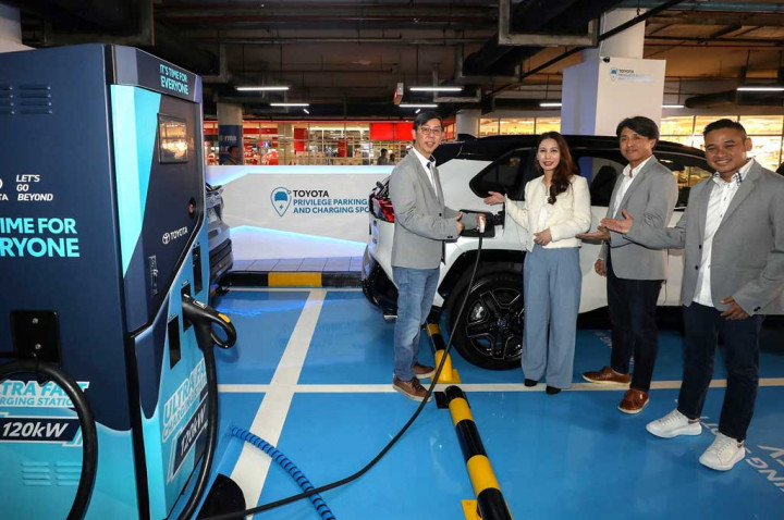 Charging Station ini Gratis Buat Pemilik Toyota & Lexus!