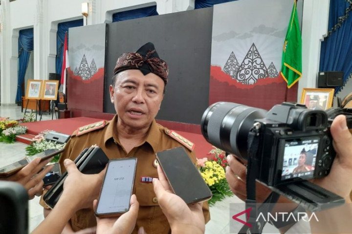 Pemprov Jabar Telusuri Penemuan Kontaminasi Paracetamol dan Amoxcilin di Sungai Citarum