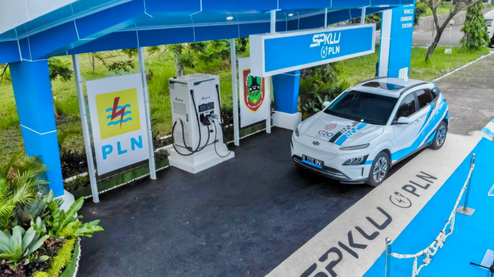 PLN Icon Plus Janjikan Energi Bersih untuk SPKLU