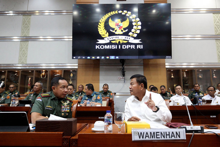 DPR Rapat Tertutup dengan Kemhan dan TNI, Bahas Tambahan Uang Operasional Prajurit di Papua