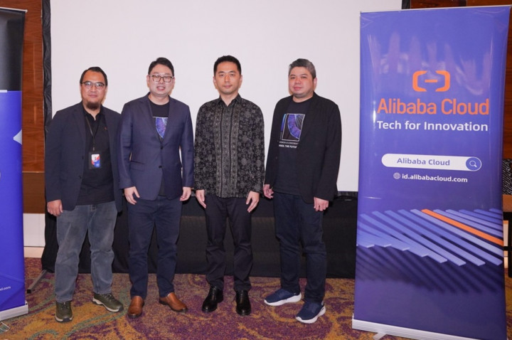 Alibaba Cloud Tegaskan Komitmen di Indonesia dengan Kemitraan AI