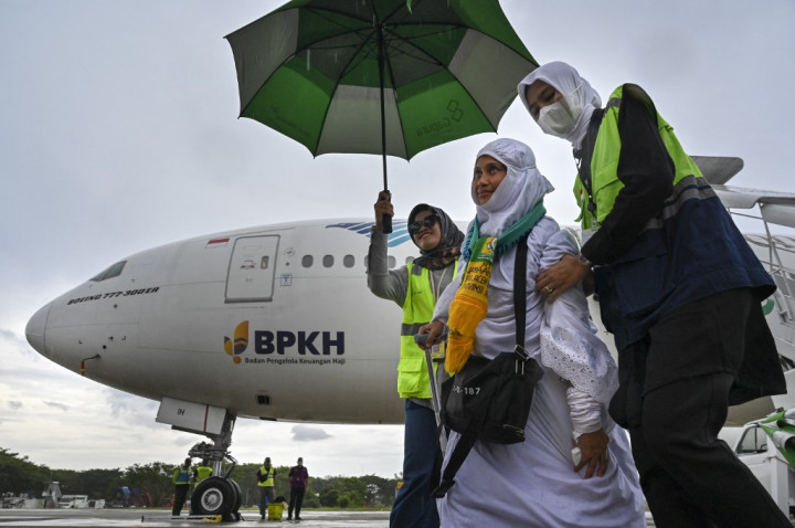393 Haji Kloter 01-BTJ Debarkasi Aceh Tiba di Tanah Air