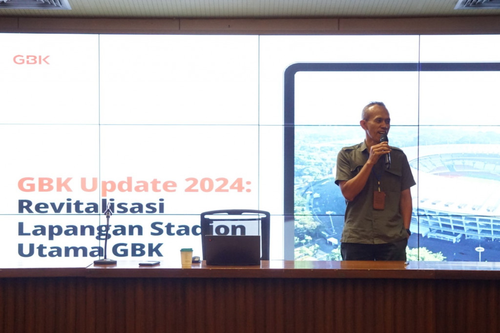 Revitalisasi Rumput Lapangan SUGBK Diyakini Selesai Akhir Oktober