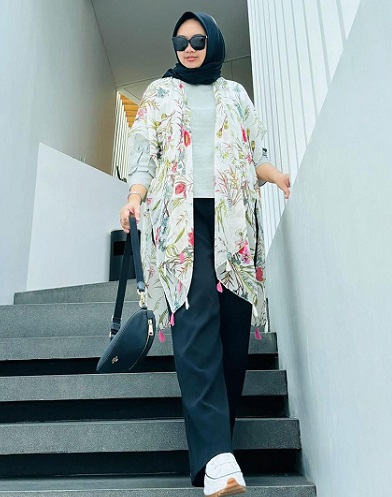 Top Berita Gaya: Outfit Emak-emak Cantik hingga Cara Menghilangkan Bau Badan