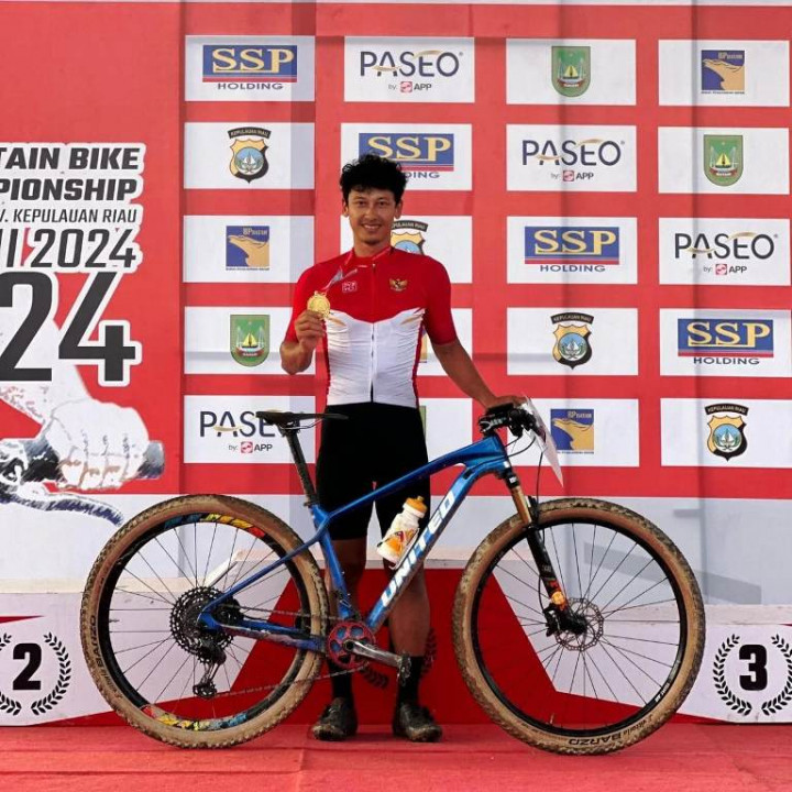 Tim United Bike Kencana Raih Juara di Kejurnas Balap Sepeda 2024