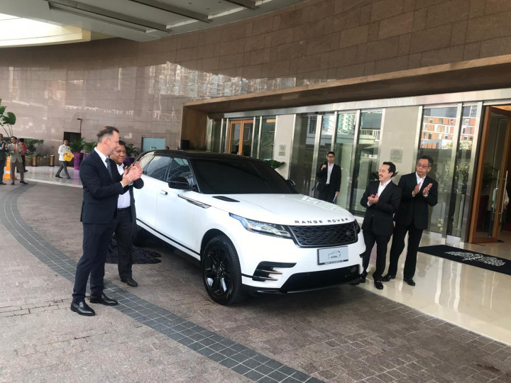 Mewah! Range Rover jadi Armada Antar Jemput Tamu VIP Hotel