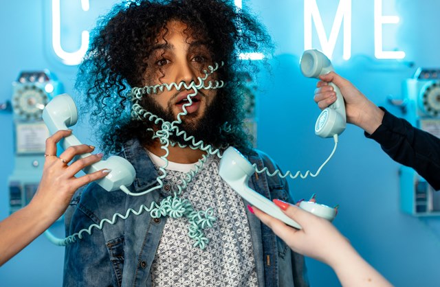 Kewalahan Berlebihan Saat Bekerja, Ini 6 Cara Mengaturnya