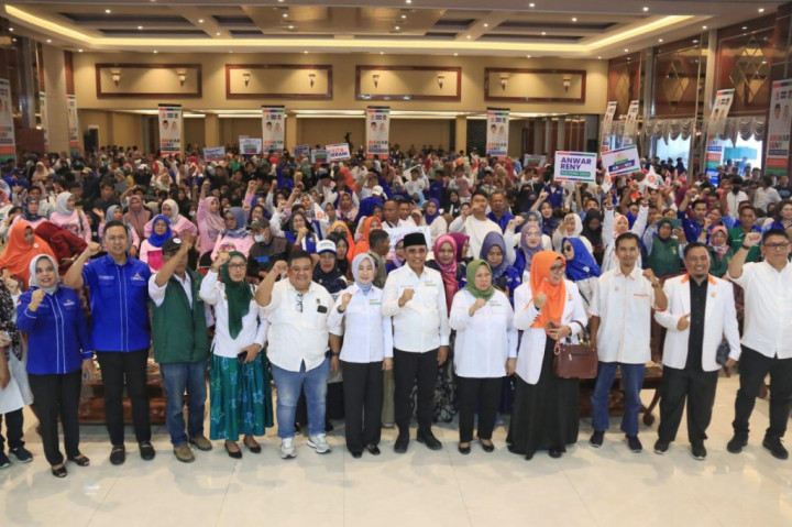 Anwar Hafid Jadikan Kesuksesan Program di Morowali Modal Pilgub