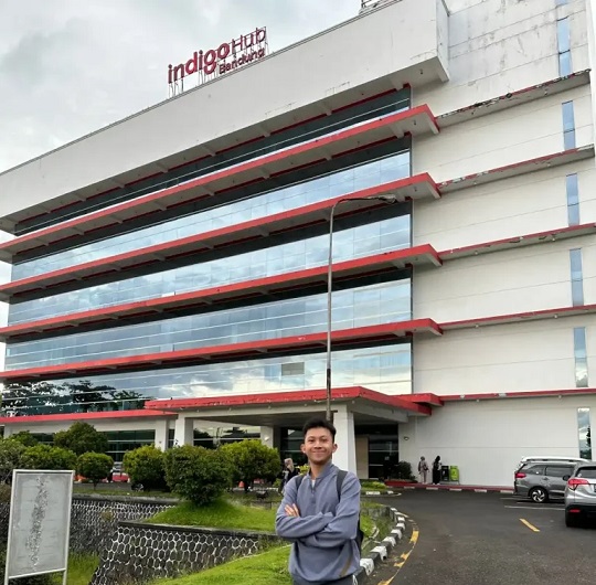 Mahasiswa Magang Unair Ubah Wajah Medsos PT Telkom Indonesia