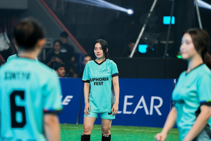 Setim dengan Aldi Taher hingga Dul, Berliana Lovell Ketagihan Main Bola