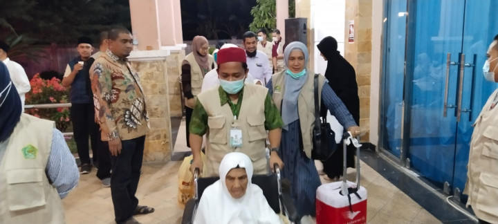 2.347 Haji asal Aceh Telah Kembali ke Tanah Air