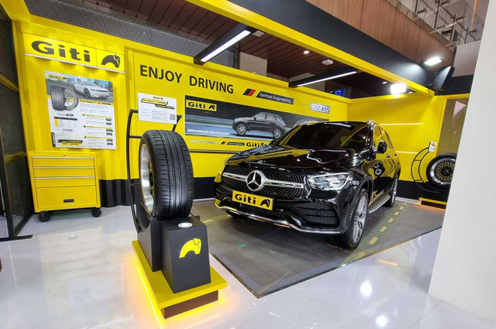 PT Gajah Tunggal Tbk Pamerkan Lini Produk Lengkap di GIIAS 2024