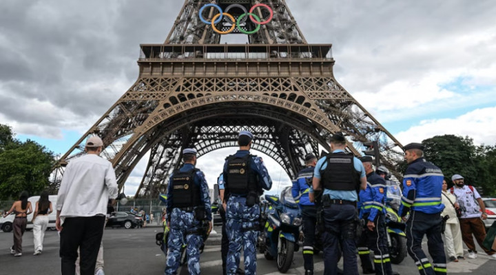 Mobil Tabrak Kafe di Paris, Satu Orang Dilaporkan Tewas