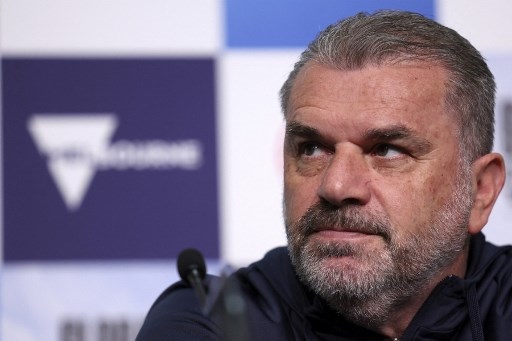 Pelatih Tottenham Hotspur Buka Suara Soal Isu Latih Timnas Inggris