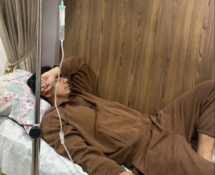 Sonny Septiana Dilarikan ke Rumah Sakit Usai Makan Kepiting