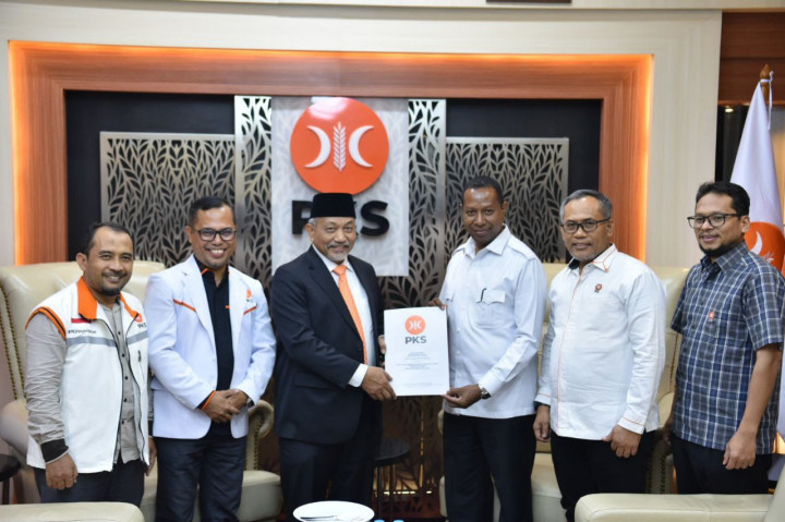 PKS Usung Apolo Safanpo-Paskalis Imadawa di Pilgub Papua Selatan