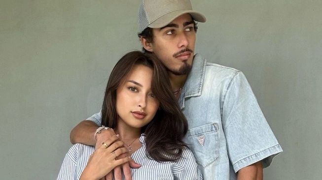 Jennifer Coppen Ratapi Kematian Suami: Comeback Dali, Aku Gak Kuat!