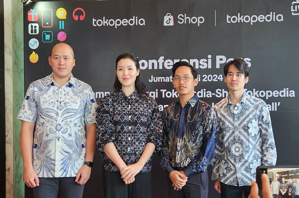 Tokopedia dan ShopTokopedia secara resmi mengumumkan kehadiran layanan ShopTokopedia Mall.