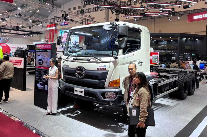 Truk FM 280 JD Retarder dari Hino, Ikut Nongol di GIIAS 2024