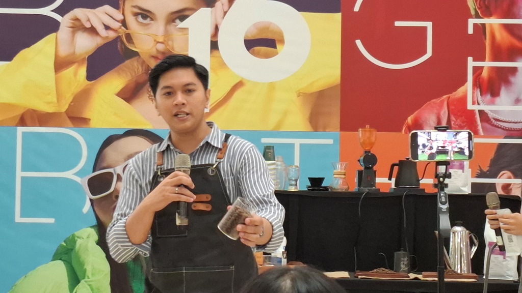Valga, salah satu Barista dari Rubama Coffee. Dok. Aulia/Medcom