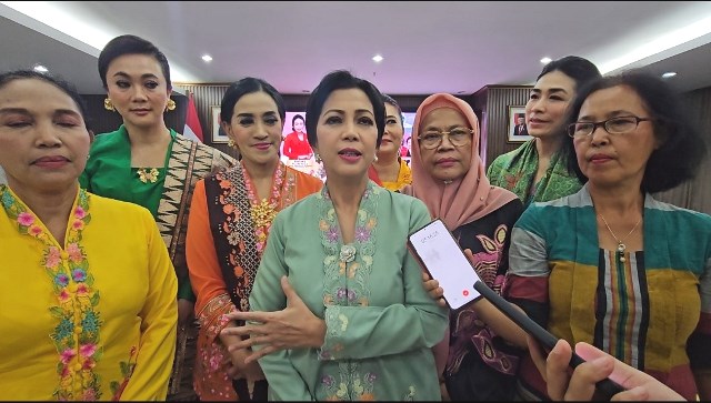 Ketua Timnas Kebaya Indonesia Lana T Koentjoro. (Foto: Dok. Istimewa)