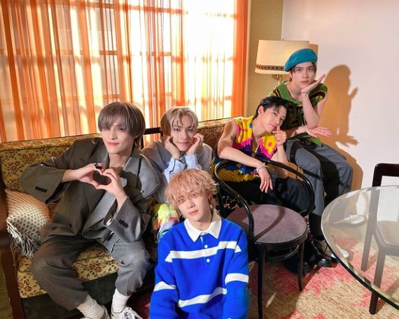 Jadwal Penjualan dan Harga Tiket Konser Perdana WayV di Jakarta