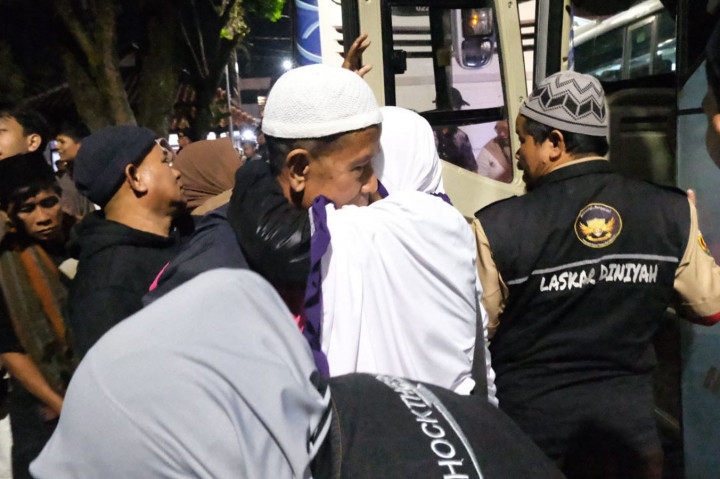 320 Jemaah Haji Asal Garut Tiba di Tanah Air