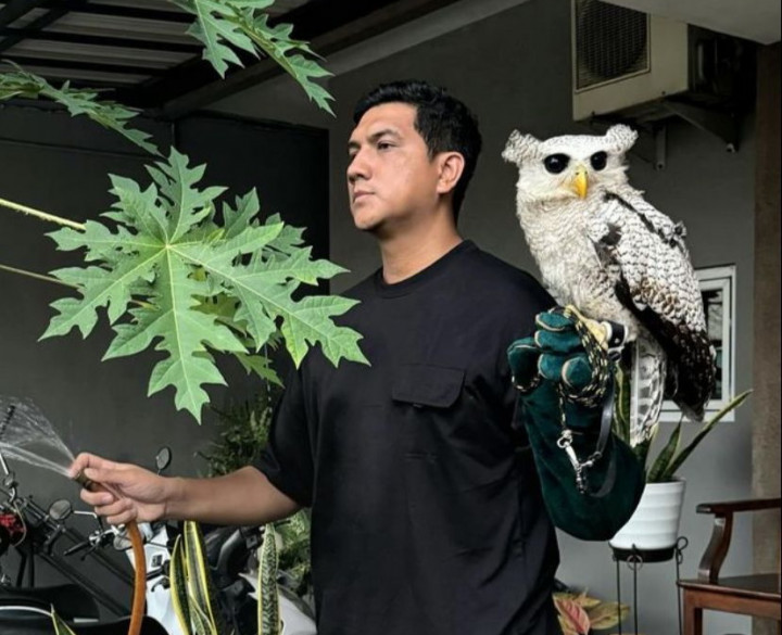 Arda Naff Ungkap Kebaikan Raffi Ahmad Selama di Tanah Suci