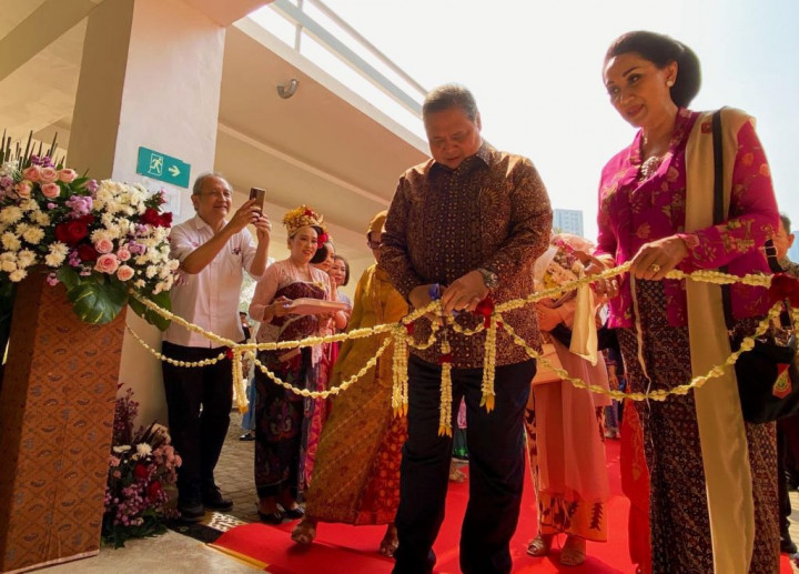 Airlangga: Kebaya Menjadi Kekuatan Industri Kecil dan Menengah