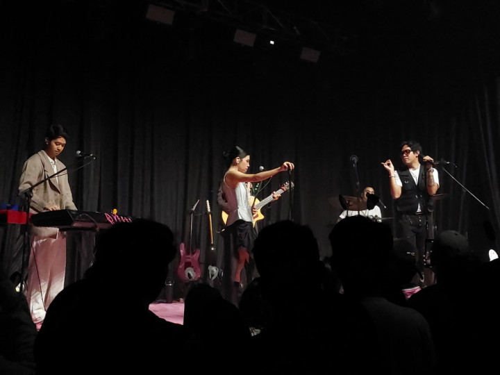 Konser 2 Jam Bersama Lomba Sihir Bikin Fans Nostalgia