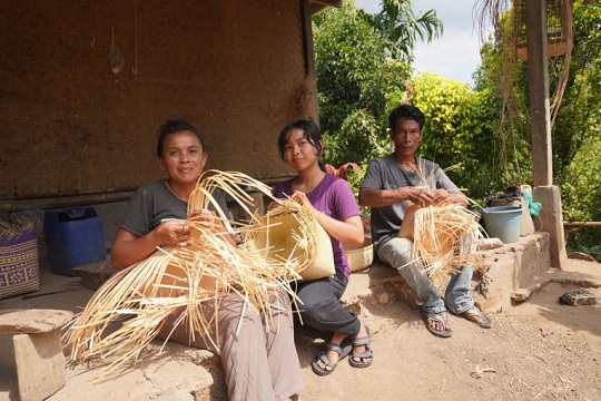 Regina, Anak Pengrajin Bambu dari Buleleng Kuliah Gratis di UGM