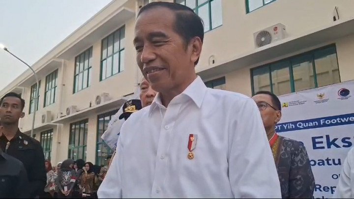 Bantah Mengetahui Insial T Pengendali Judi Online, Presiden Jokowi: Tanya ke Pak Benny