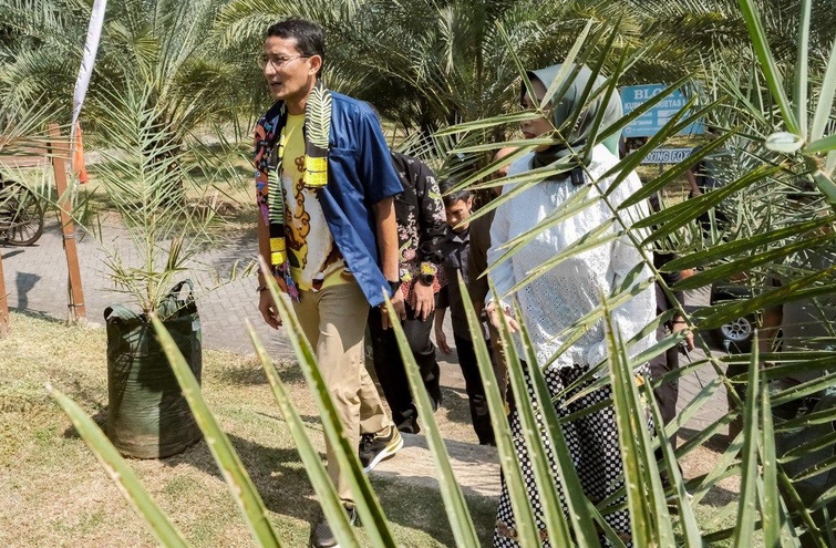 Menparekraf Sandiaga Uno saat berada di Kurma Park Pasuruan. Dok. Kemenparekraf